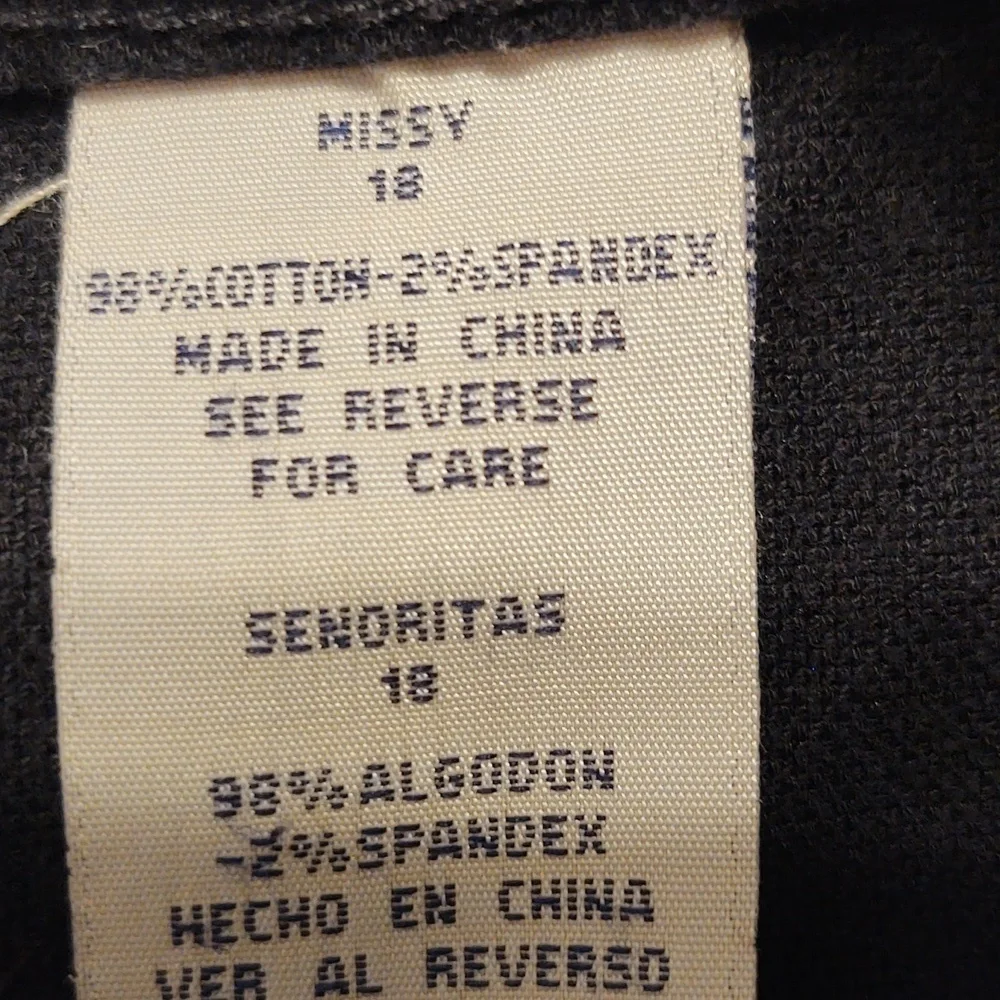 Faded Glory Stretch Women's Black Denim Shorts - Picture 4 of 9